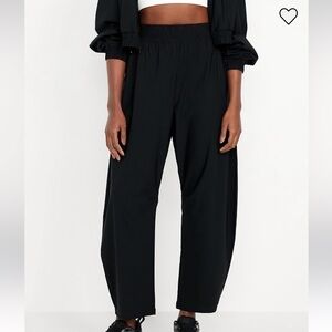 Old Navy High Waisted SleekTech Barrel Ankle Pants